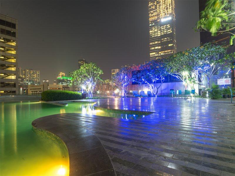 Manhattan Hotel Jakarta Exterior photo